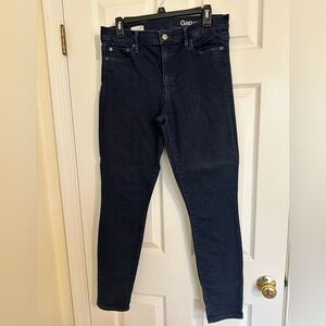 Women's Dark Blue Jeans